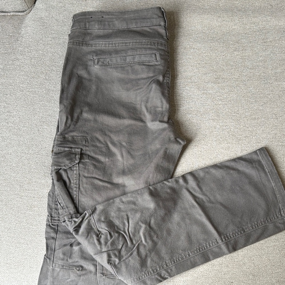 Women's Gray Casual Pants